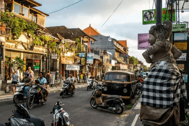 Ubud Street 2
