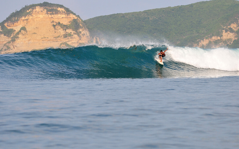 Kuta-Lombok Surf 3